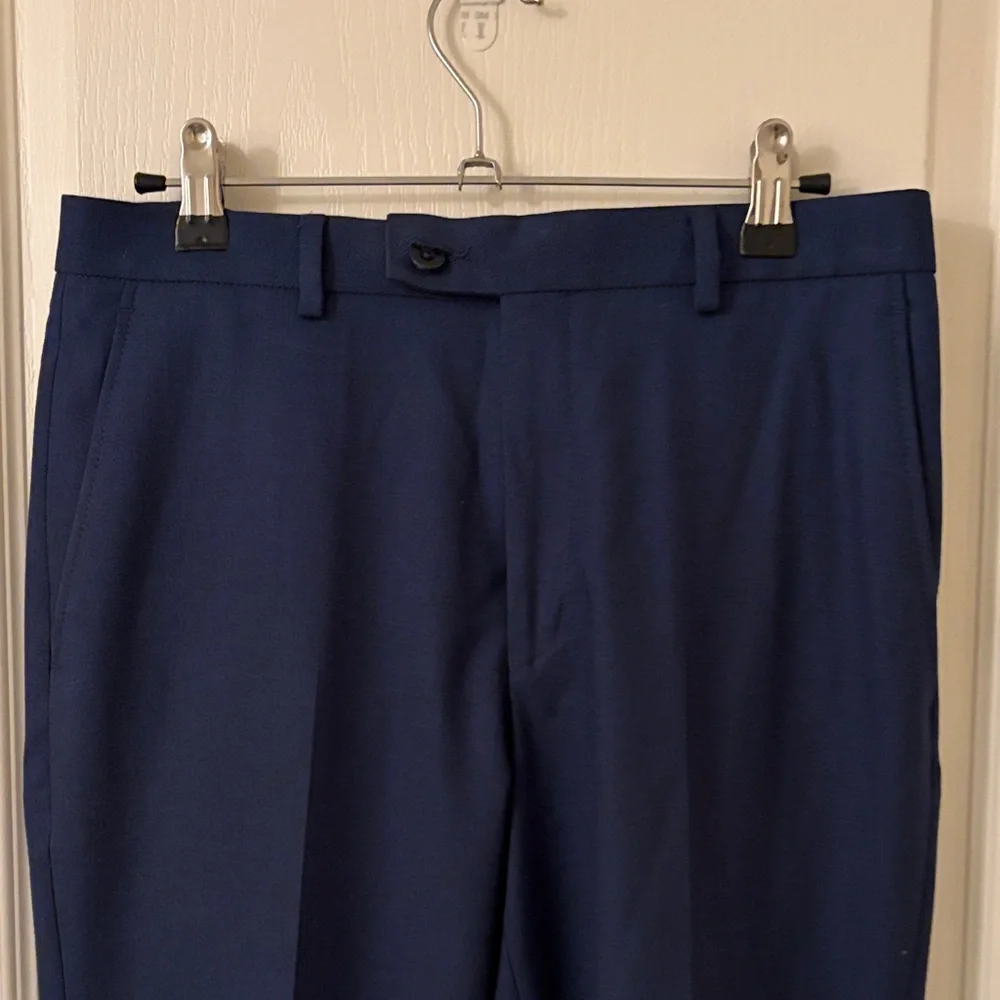 Class Club Boys navy blue suit - Picture 9 of 15